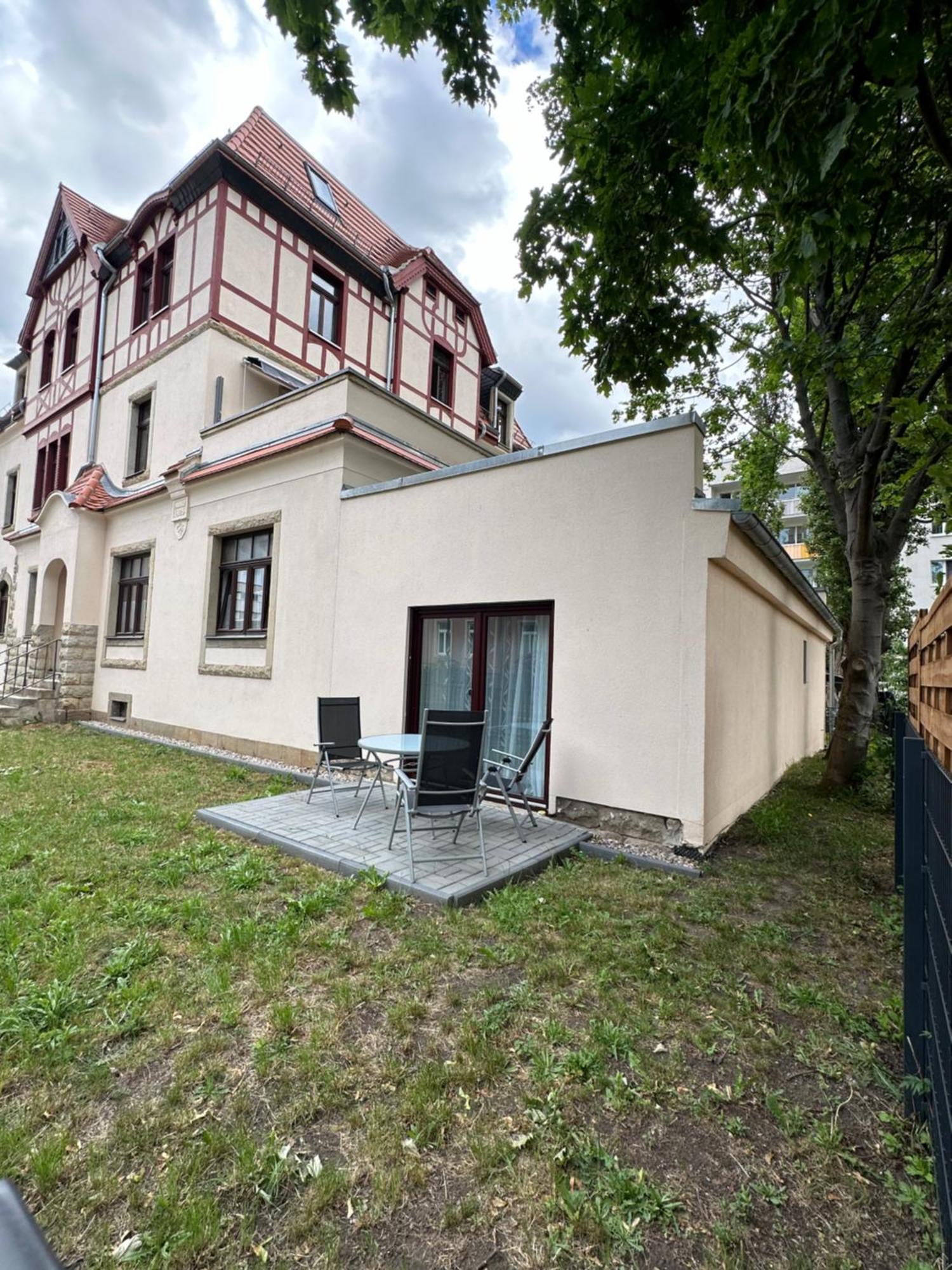 Villarina Дрезден Екстериор снимка